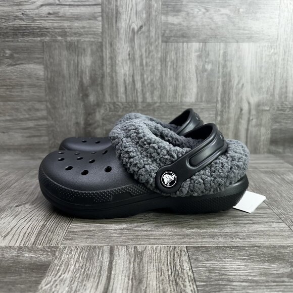CROCS Classic Blitzen IV Kids size 12 Black Fleece Lined Clogs - Picture 6 of 9